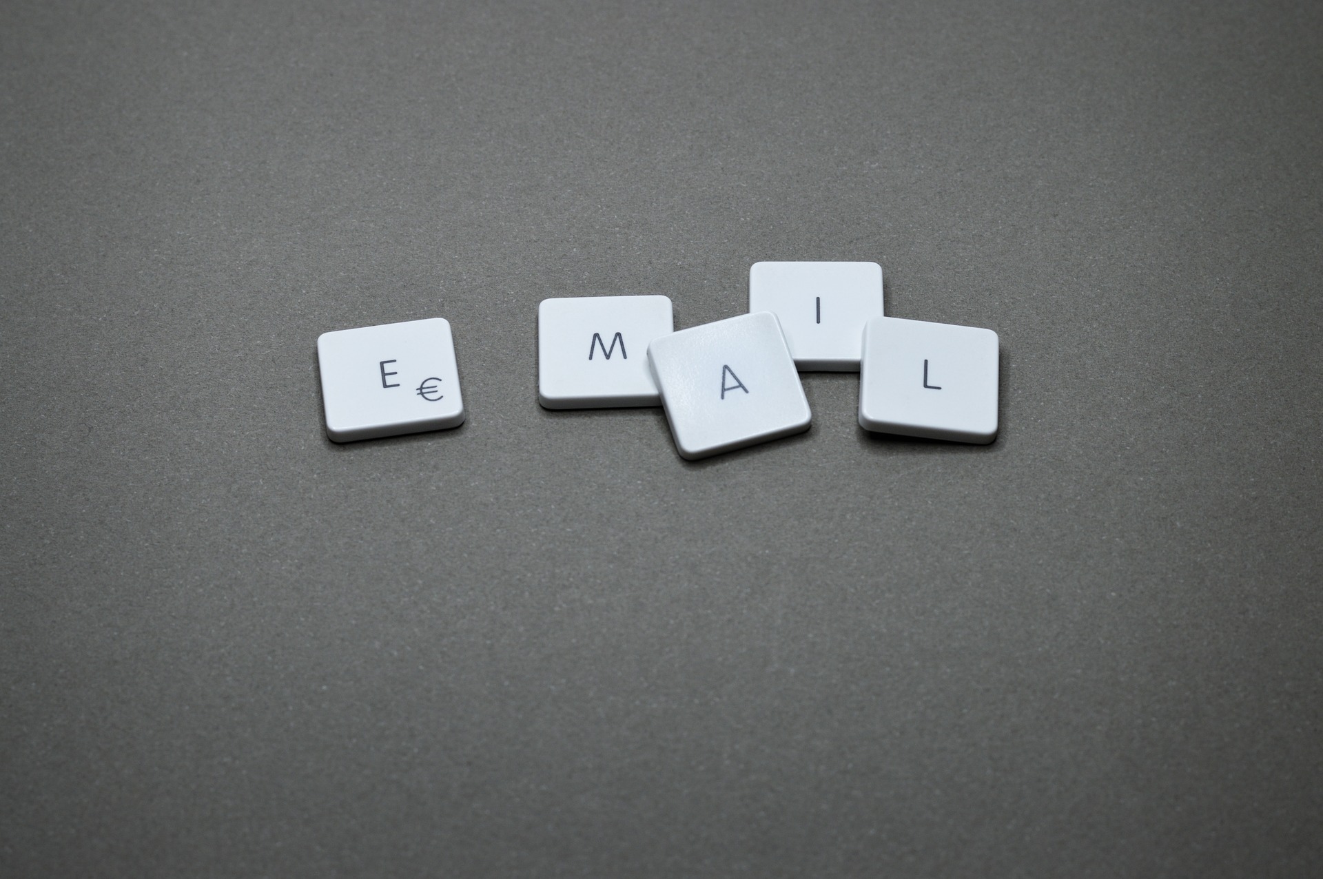 E-mails