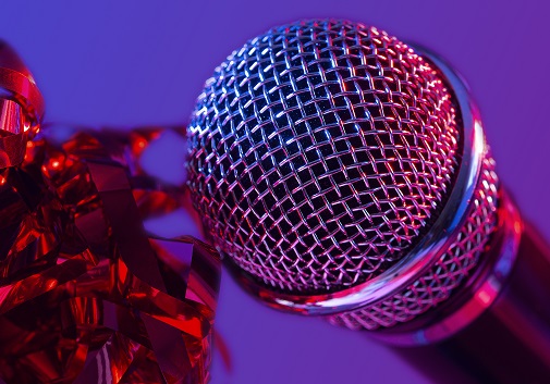Microphone et cotillons