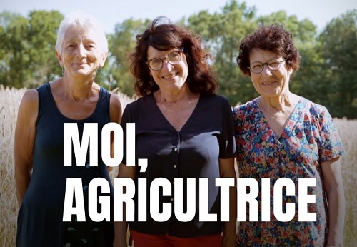 trois agricultrices posent en souriant