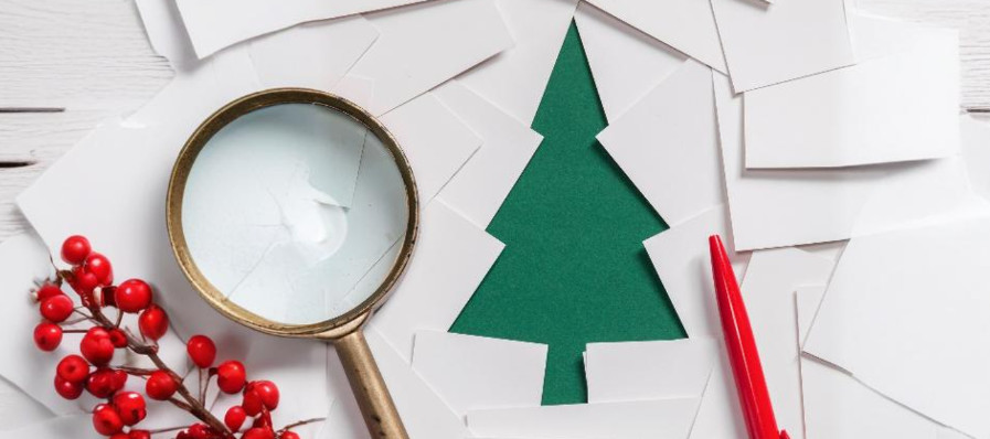 Sapin découpé dans du papier