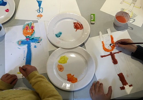 atelier peinture de création de divinité